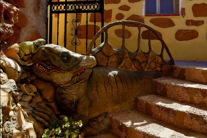 Travel in Time at El Pasaje Secreto - Meeting at Calle la Degollada: timing your 4:00 pm start