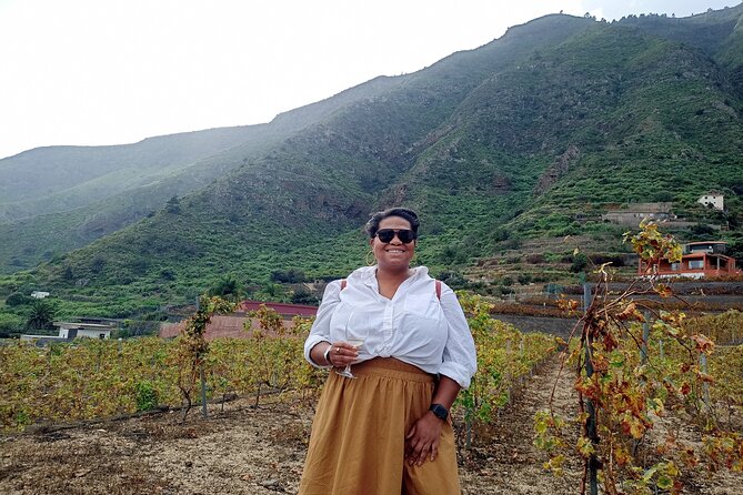 Wine, Canarian Tapas, Culture, VIP Private tour - photos included - Stop 4: Playa de El Roque and Los Roques cave houses on volcanic black sand